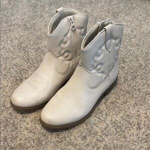 Cat & Jack White Suede Ankle Boots